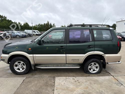 Aletin delantero izquierdo Aletin delantero izquierdo NISSAN TERRANO II (R20) [1992-2007] 36317041 36317041