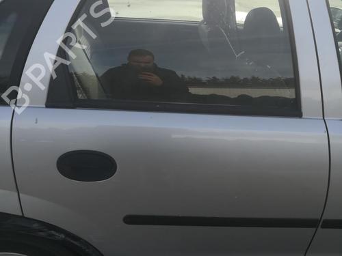 Porte arrière droite OPEL CORSA C (X01) 1.2 (F08, F68) (75 hp) 27131040
