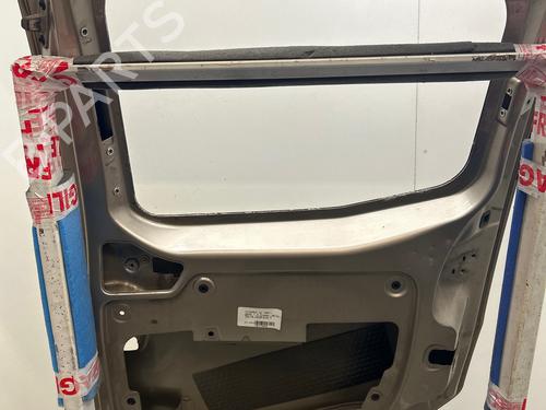 Højre side skydedør Højre side skydedør CITROËN NEMO MPV 1.4 HDi (68 hp) 33968475 33968475