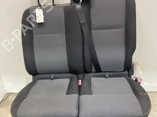 Used Right front seat Right front seat 39583943 39583943