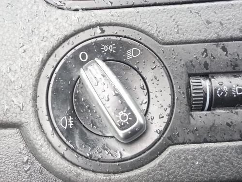 Used Headlight switch VW POLO V (6R1, 6C1) 1.6 TDI (90 hp) 27134489