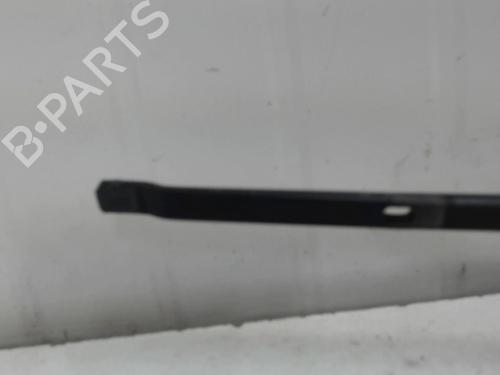 Front windshield wiper arm RENAULT MEGANE IV Grandtour (K9A/M/N_) 1.5 dCi 110 | BP27117474C143 