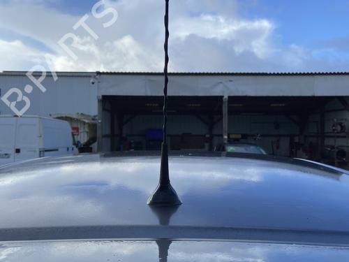Base antenna RENAULT TWINGO III (BCM_, BCA_) 0.9 TCe 90 (BCM9, BCM2) (90 hp) 32067408