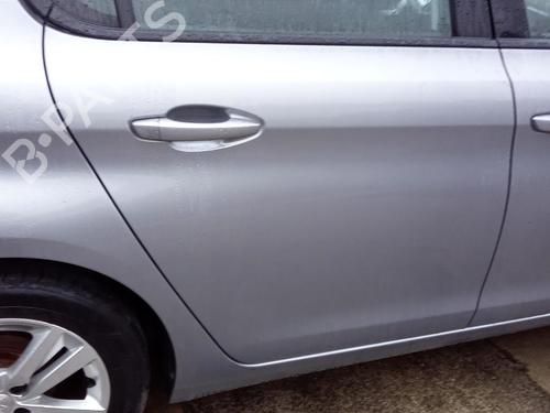 Used Rear right lock PEUGEOT 208 II (UB_, UP_, UW_, UJ_) e-208 (136 hp) 27100848