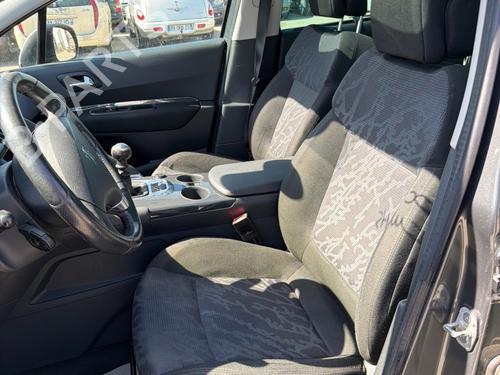 Used Seat buckle Seat buckle 37529297 37529297