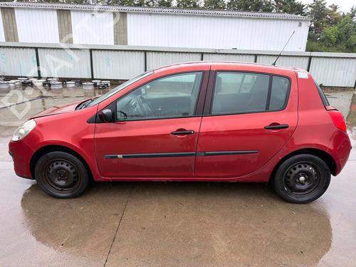 rim-renault-clio-iii-br01-cr01-2005-2006-2007-2008-2009-2010-2011-2012-2013-2014-35889473 main image