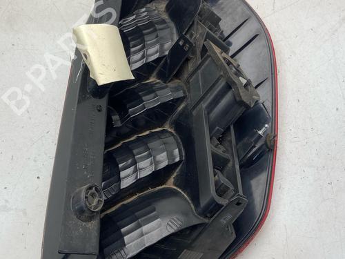 left-taillight-renault-scenic-ii-jm01_-2003-2004-2005-2006-2007-2008-2009-2010-39970164 main image