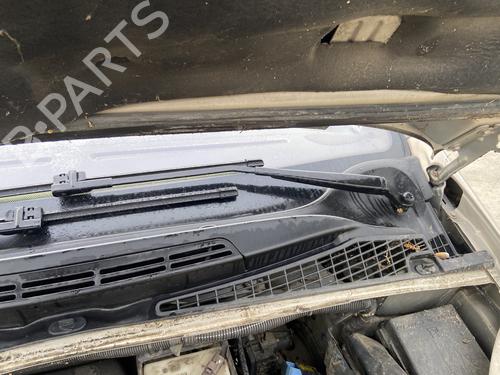 Used Front windshield wiper arm CITROËN XSARA PICASSO (N68) 1.6 HDi (90 hp) 28809815