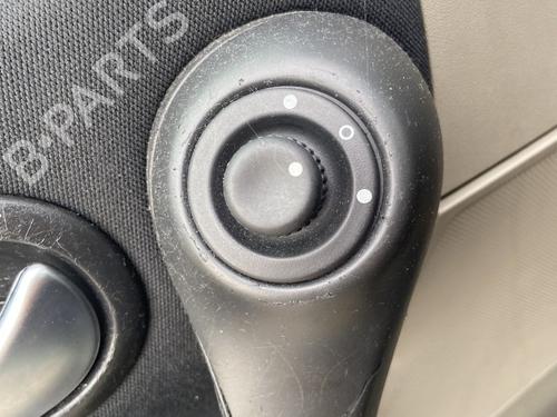 Mando retrovisor Mando retrovisor RENAULT MEGANE II (BM0/1_, CM0/1_) 1.6 16V (BM0C, CM0C) (113 hp) 33570019 33570019