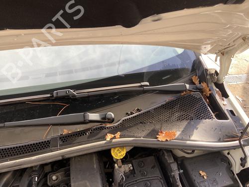 Scheibenwischer vorne für CITROËN C3 III (SX) 1.2 VTi 82 (82 hp) 30491100