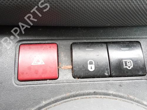 Used Warning switch CITROËN BERLINGO MULTISPACE (B9) 1.6 HDi 110 (109 hp) 27147699