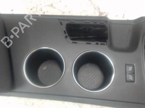 Used Middle console Middle console RENAULT MEGANE IV Hatchback (B9A/M/N_) 1.5 dCi 110 (B9A3) (110 hp) 27135751 27135751