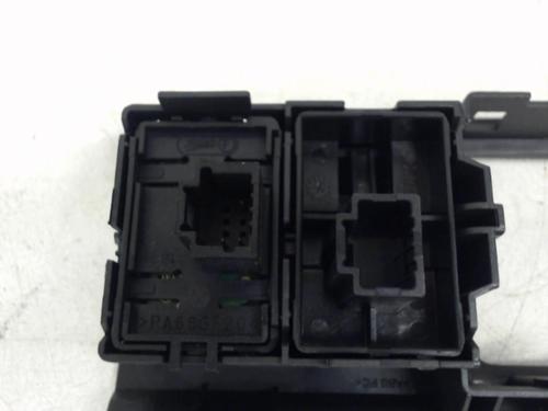 Switch RENAULT LAGUNA III (BT0/1) 1.5 dCi (BT00, BT0A, BT0T, BT1J) | BP27118019I30 