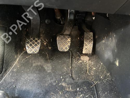 Used Pedal Pedal VW POLO V (6R1, 6C1) 1.4 TDI (90 hp) 32476489 32476489