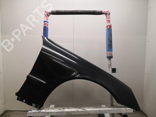 Used Right front fenders MERCEDES-BENZ C-CLASS (W203) C 220 CDI (203.006) (136 hp) 27130730