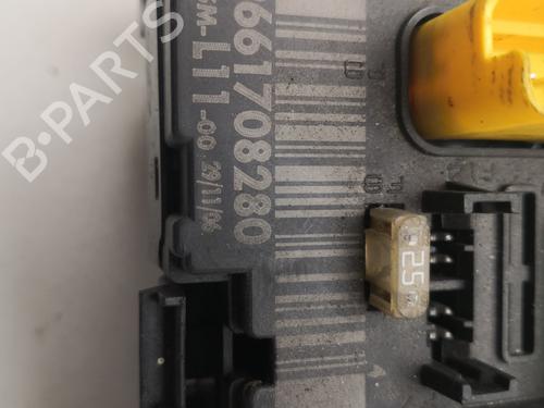 Sikringsdose PEUGEOT 307 Break (3E) 1.6 HDi 110 | BP29891411E1