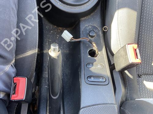 Used Hand brake SEAT ALTEA XL (5P5, 5P8) 1.6 TDI (105 hp) 32733225