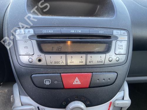 Used Radio TOYOTA AYGO (_B1_) 1.0 (KGB10_, KGB10R) (68 hp) 29026686