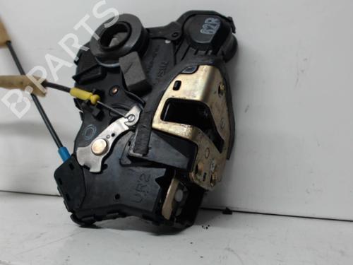 Used Front right lock TOYOTA COROLLA Verso (ZER_, ZZE12_, R1_) 2.0 D-4D (CUR10_, CUR10R) (116 hp) 27117136