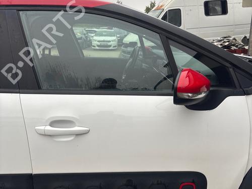 Høyre foran utvendig håndtak Høyre foran utvendig håndtak CITROËN C3 III (SX) 1.2 VTi 82 (82 hp) 39886843 39886843