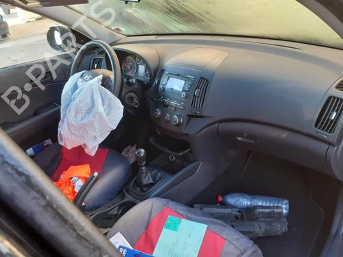 Radio HYUNDAI i30 (FD) 1.6 CRDi | BP27120224E6 - Image 4
