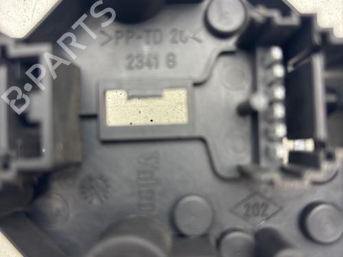Lampeholder Lampeholder RENAULT SCÉNIC I MPV (JA0/1_, FA0_) 1.9 dCi (JA05, JA1F) (102 hp) 36399572 36399572