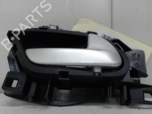 Højre bagtil invendig håndtag PEUGEOT 207 (WA_, WC_) 1.4 HDi (68 hp) 27117517