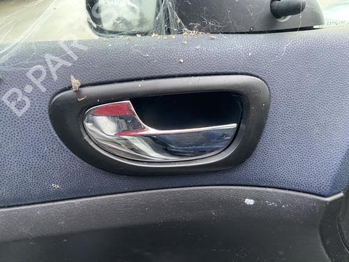 Poignée intérieure avant gauche PEUGEOT 307 (3A/C) 2.0 HDi 110 (107 hp) 30849114