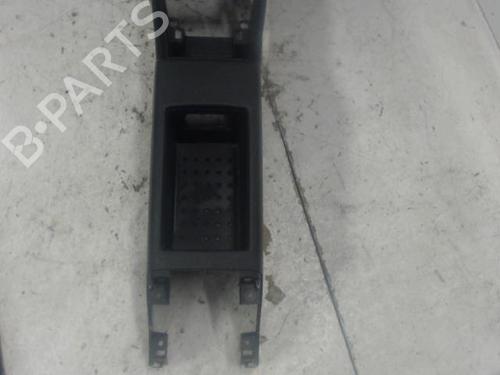Used Middle console Middle console AUDI A3 Sportback (8VA, 8VF) 2.0 TDI (150 hp) 27135730 27135730