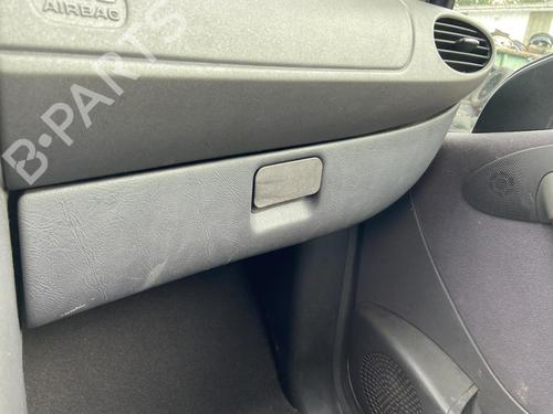 Used Glove box MERCEDES-BENZ A-CLASS (W168) A 160 (168.033, 168.133) (102 hp) 27113708