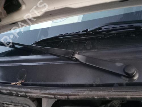 Used Front windshield wiper arm RENAULT TRAFIC II Bus (JL) 2.0 dCi 90 (90 hp) 27144638