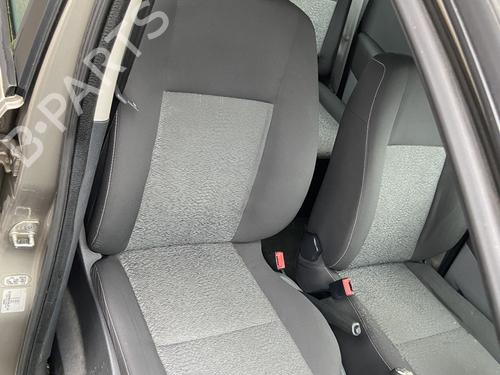 Used Right front seat RENAULT MODUS / GRAND MODUS (F/JP0_) 1.2 16V (JP0W) (101 hp) 31148992