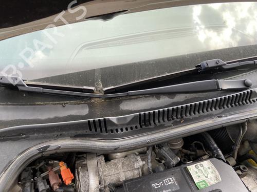 Used Front windshield wiper arm SEAT IBIZA IV (6J5, 6P1) 1.9 TDI (105 hp) 27108979