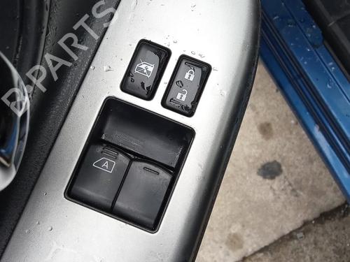 Used Left front window switch NISSAN MICRA IV (K13K, K13KK) 1.2 (80 hp) 27100957