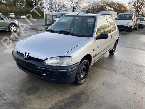Used Parts PEUGEOT 106 II (1A_, 1C_) 1.0 i (50 hp) 4353479
