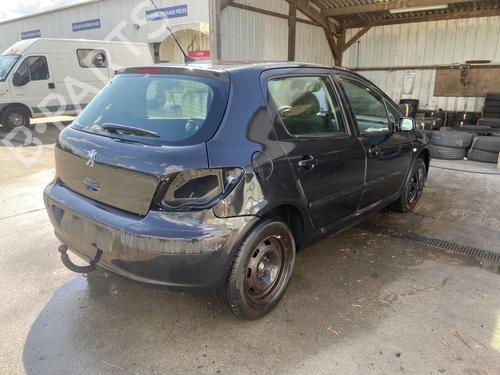 Używane Felga PEUGEOT 307 (3A/C) 1.4 HDi (68 hp) 28525735