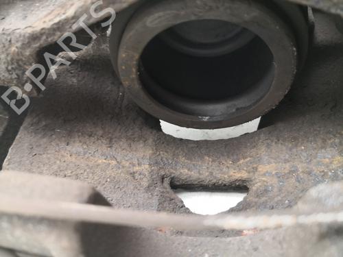 Used Right front brake caliper Right front brake caliper 27112464 27112464