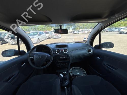 Used Radio Radio 37703788 37703788
