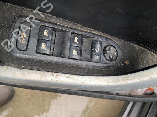 Used Left front window switch PEUGEOT 308 SW I (4E_, 4H_) 1.6 HDi (109 hp) 31918934