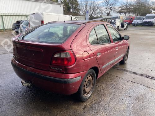 Used Parts RENAULT MEGANE I (BA0/1_)  1.9 dTi (BA08, BA0N)  4391582