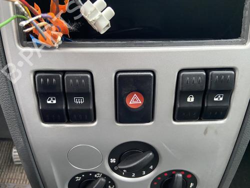 Advarselskontakt DACIA LOGAN MCV (KS_) 1.5 dCi (KS0W) (86 hp) 32173471