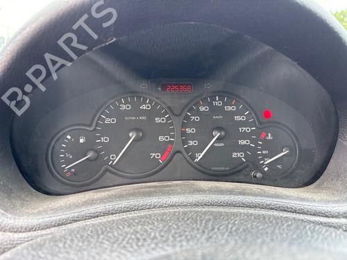 Used Parts PEUGEOT 206 Hatchback (2A/C) 1.4 i 4933910