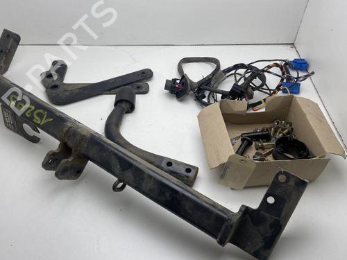 Used Tow ball/Mechanism RENAULT LAGUNA II (BG0/1_) 1.9 dCi (BG1A, BG1W, BG0G) (110 hp) 27102084