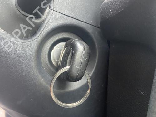 Used Ignition barrel RENAULT CLIO II (BB_, CB_) 1.4 16V (B/CB0P, BB13) (98 hp) 30145055