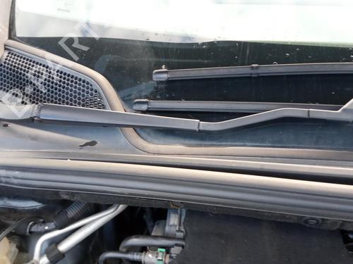 Used Front windshield wiper arm CITROËN C4 II (NC_) 1.6 HDi 115 (114 hp) 27142398