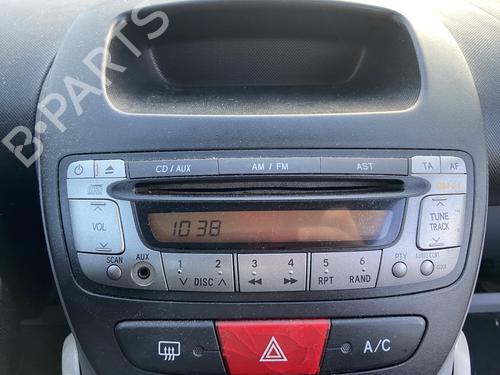 Bilradio CITROËN C1 (PM_, PN_) 1.4 HDi (54 hp) 30700280