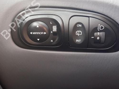 Mirror switch HYUNDAI LANTRA II Estate (J-2) 1.9 D | BP27133585I25 