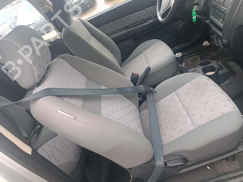 Right front seat HYUNDAI GETZ (TB) 1.5 CRDi | BP27124093C16 