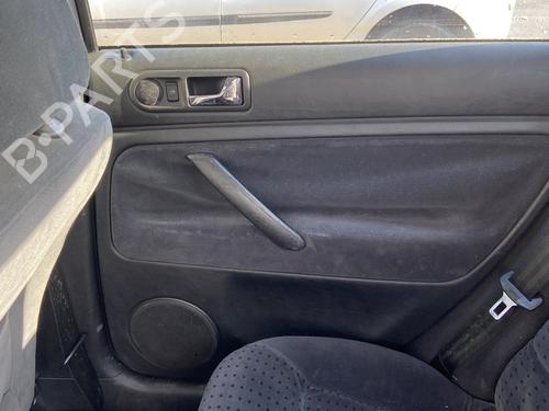 Klamka wewnętrzna drzwi tylnych prawych VW PASSAT B5 (3B2) 1.9 TDI BP28352460I16
