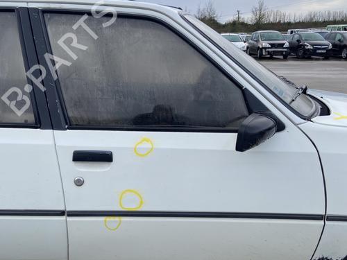 Used Front right window mechanism PEUGEOT 205 II (20A/C) 1.7 Diesel (60 hp) 31064675